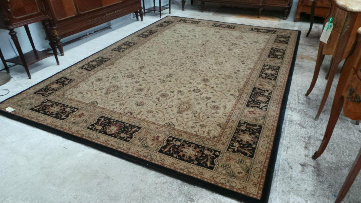 Persian Style Wool Floor Rug