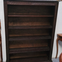 English Oak Gothic Revival open bookshelf with four fully adjustable shelves and of pleasing narrow portions.
