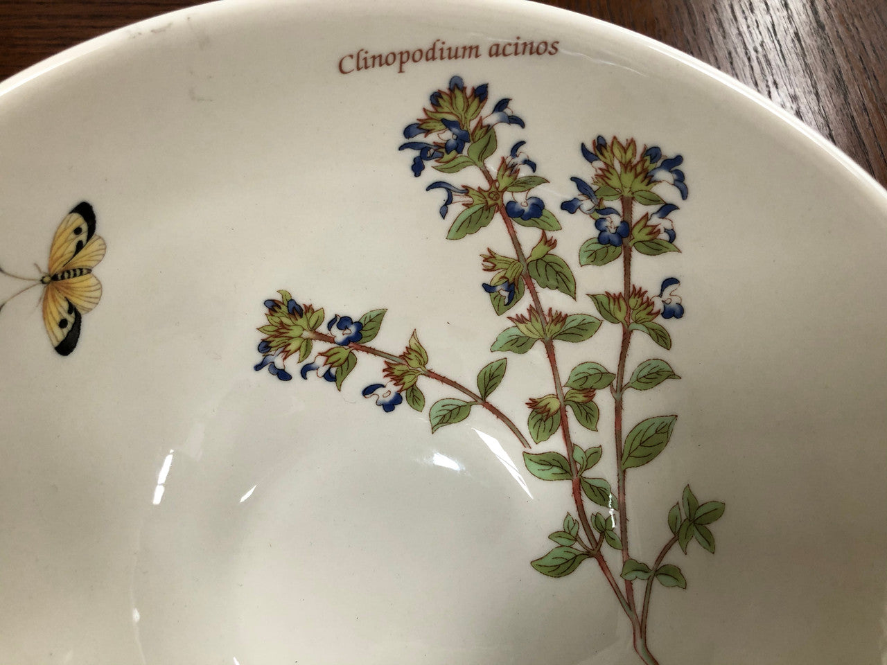 Beautiful Wedgwood mixing bowl | Antique & Vintage | Moonee Ponds Antiques | Australia Wide Delivery