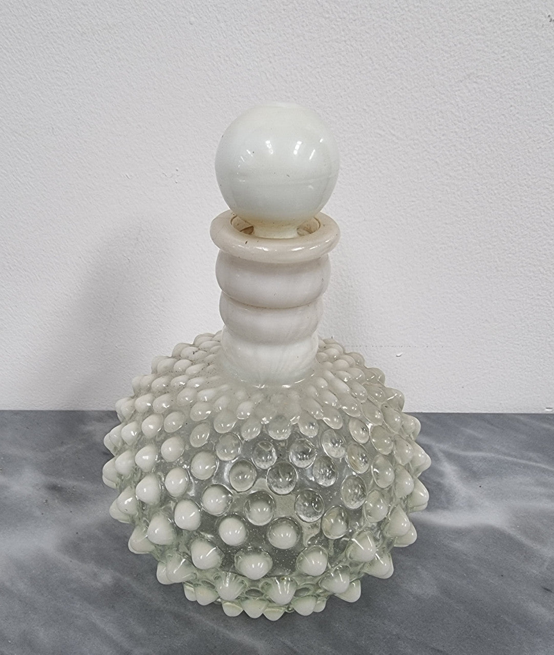 Art Deco Style Vintage Opalescent Perfume Bottle Stopper