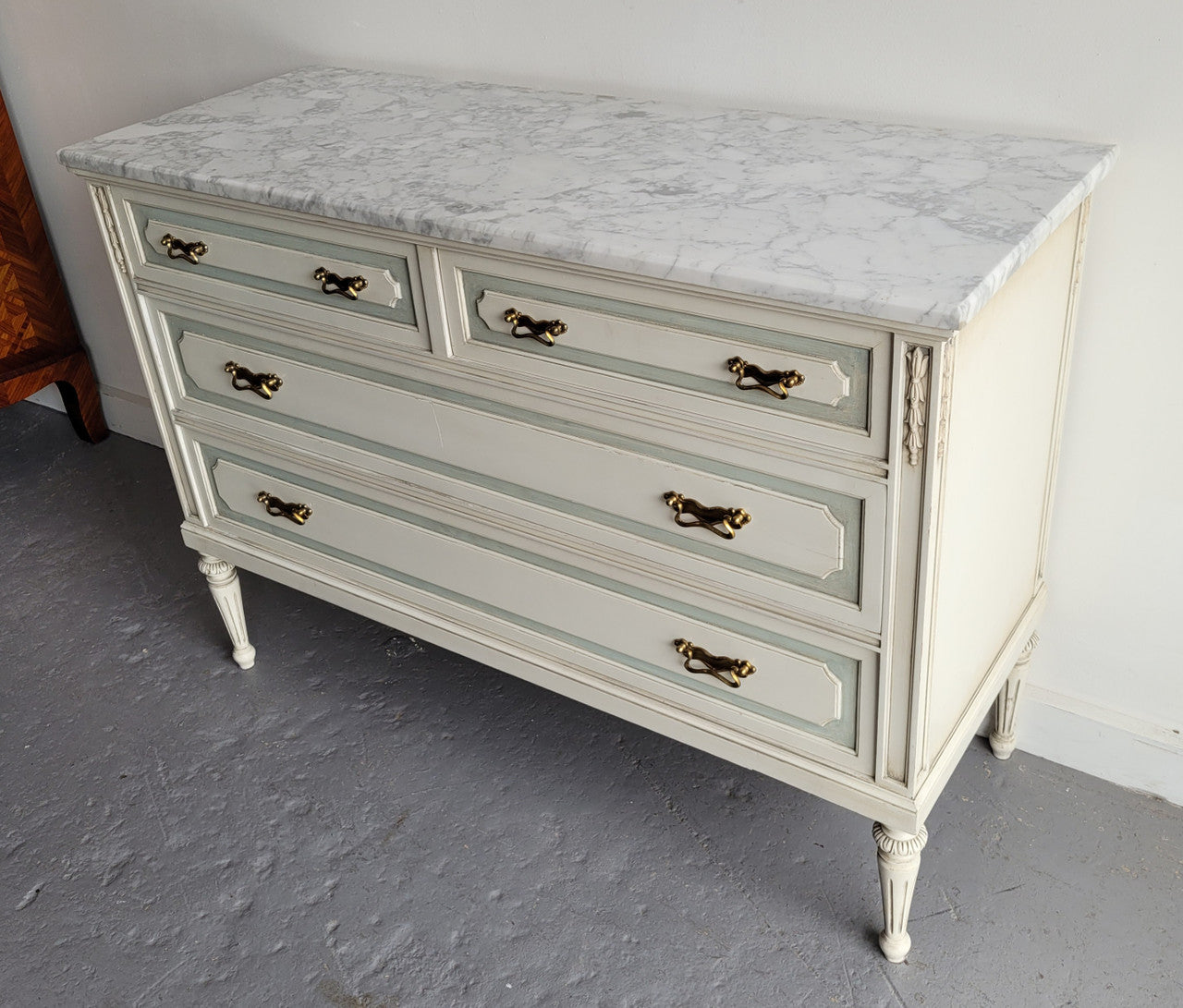 Charming Vintage French Louis 16th style original chalk painted chest of four drawers. It has been sourced from France and in good original condition.