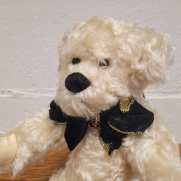 Curly Cream Mohair Australian Artist Teddy Bear. Fully Jointed, 32cm in length. Excellent condition.