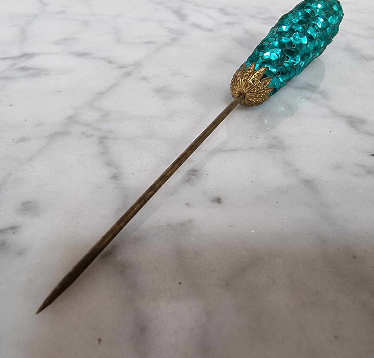 Art Deco Blue Sequin Hat Pin