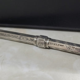 Interesting sterling silver and amethyst propelling and extending pencil. In good original condition, please view photos as they help form part of the description.