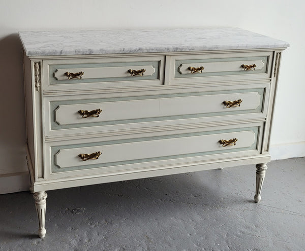Charming Vintage French Louis 16th style original chalk painted chest of four drawers. It has been sourced from France and in good original condition.