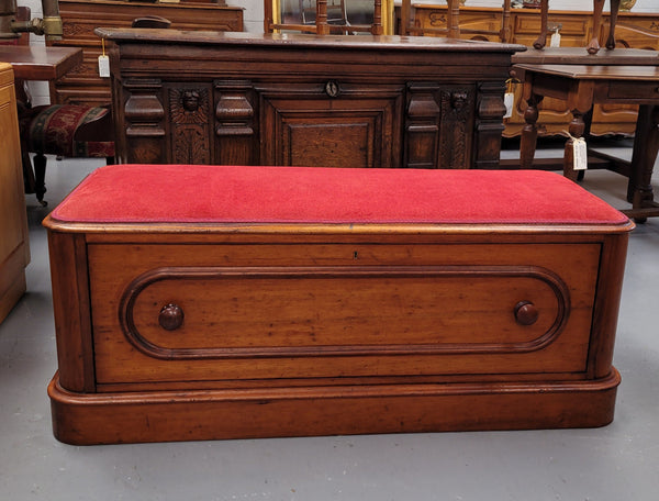 Victorian Cedar blanket box seat with lovely upholstery. This beautiful seat could be used in a bedroom in front of a bed or a hallway to store shoes and sit on when putting them on. It is in good original condition, please view photos as they help form part of the description.