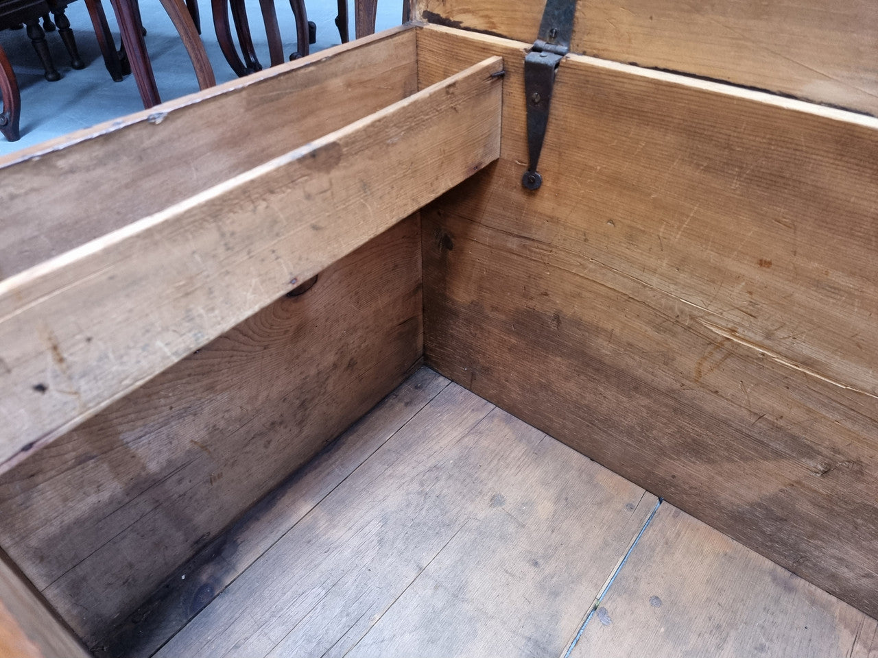 Late Victorian Pine Blanket Box Trunk