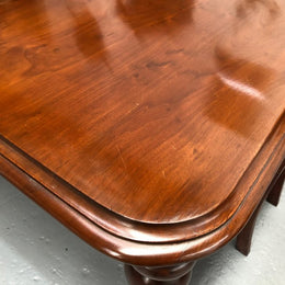 Lovely Victorian Walnut Extension dining table on castors and 8 lovely upholstered dining chairs in good condition.