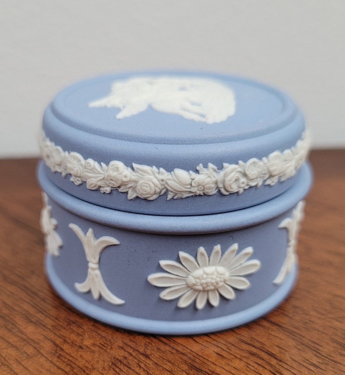Wedgwood blue jasper trinket box. In good original condition with no chips or cracks.
