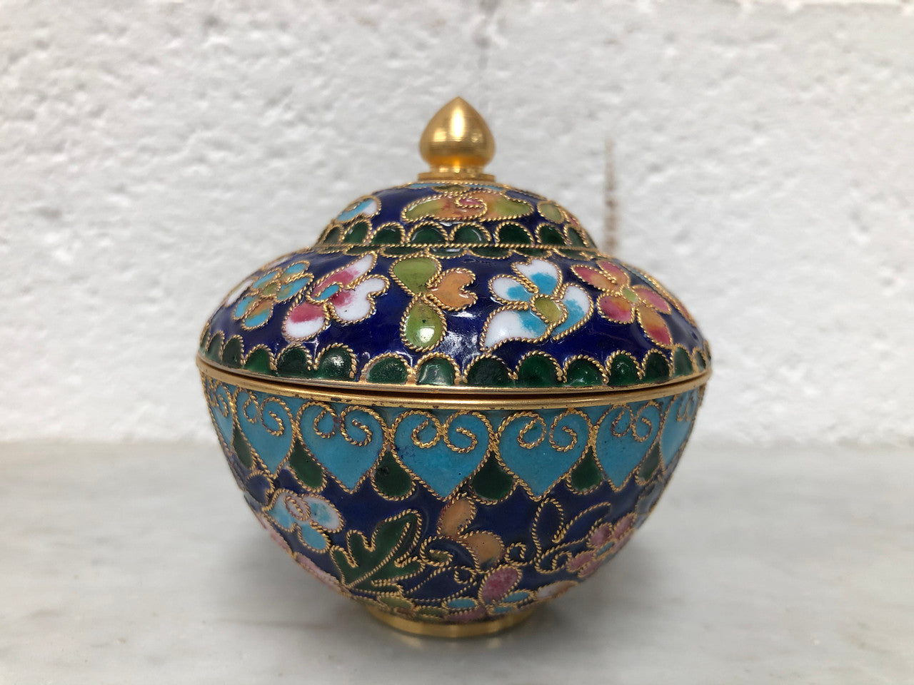 Very good quality Vintage Champleve enamel lidded bowl. In good original condition.