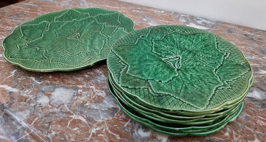 Fabulous rare set of 8 French Majolica plates (Autumn Leaves) 8 plates and a charger plate in good original condition.