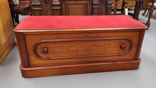 Victorian Cedar blanket box seat with lovely upholstery. This beautiful seat could be used in a bedroom in front of a bed or a hallway to store shoes and sit on when putting them on. It is in good original condition, please view photos as they help form part of the description.