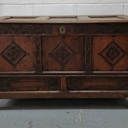 Early 19th Century French Oak carved coffer with a lift up lid for storage. A beautiful piece and in good original condition.