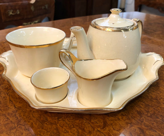 Royal Winton Cream Five Piece Breakfast Set