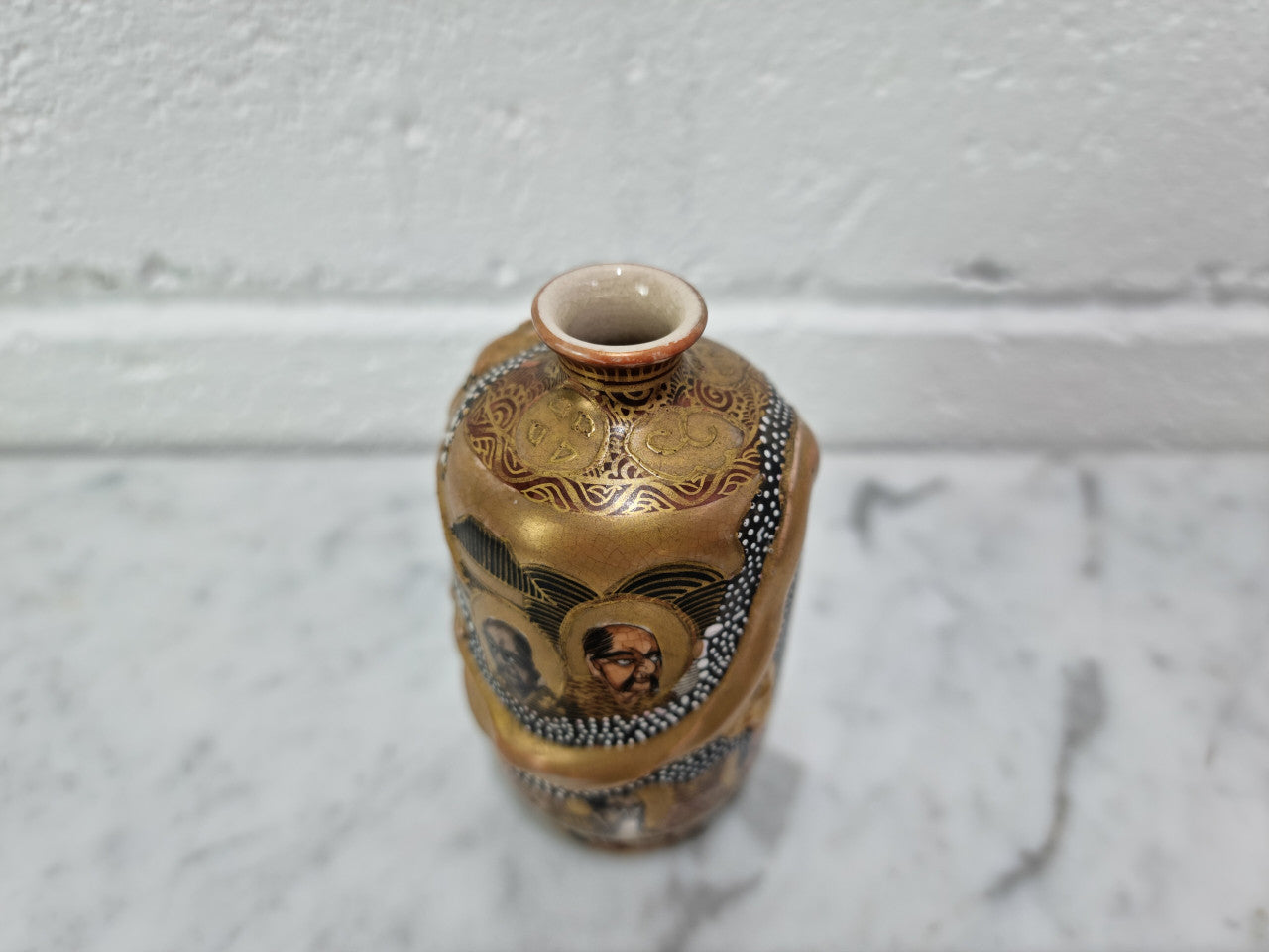 Antique Japanese mini Satsuma vase with signature "Mon" to base. In good original condition, please view photos as they help form part of the description.