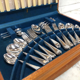 boxed Art deco Walnut grosvenor silver plate Cutlery set for 6 people