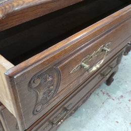 French Chest of Drawers-1