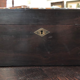 Superb Victorian Inlaid Walnut & Amboyna Jewellery Box. Also has mother of peral and metal, once opened it has a mirror on the lid. It also comes with a key to lock the box, it is in very good original condition.