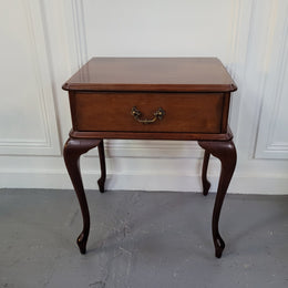 Vintage Mahogany single drawer cabriole leg bedside table. It has been sourced from locally and is in good original detailed condition.