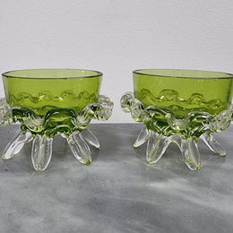 Lovely pair of Victorian green glass open salt bowls with clear frilled edging. In good original condition.