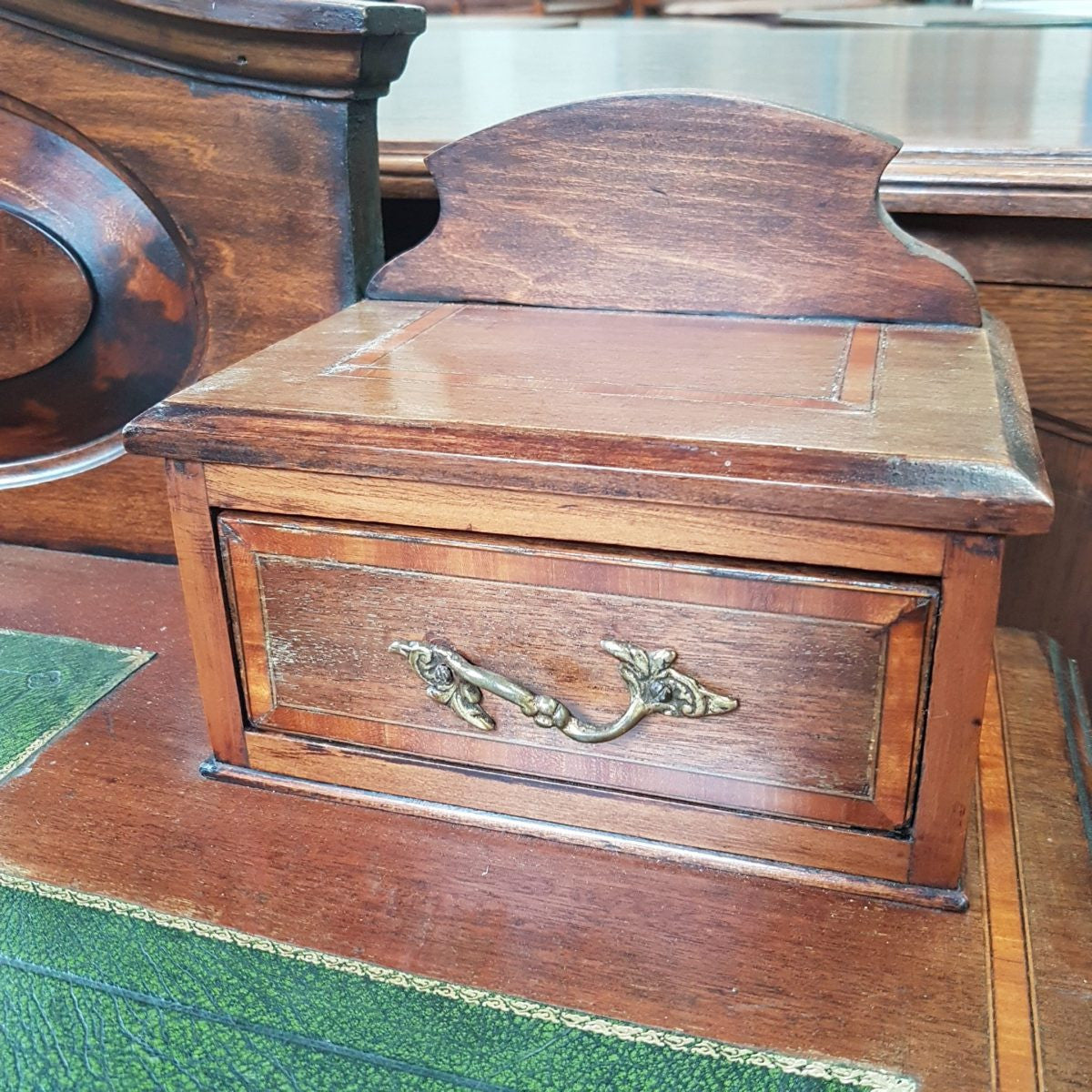 Sheridan Style Desk | Antique & Vintage | Moonee Ponds Antiques | Australia Wide