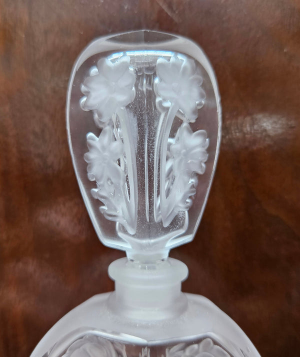 Charming Intaglio Glass Vintage Perfume Bottle and Stopper.