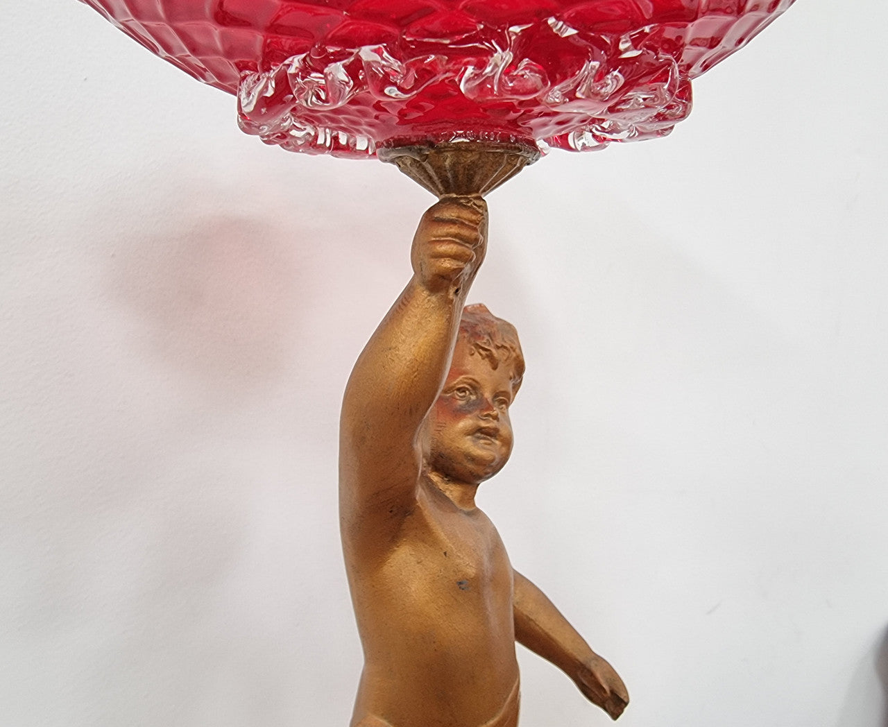 Beautiful Victorian Ruby glass comport and cherub stand in good original condition.