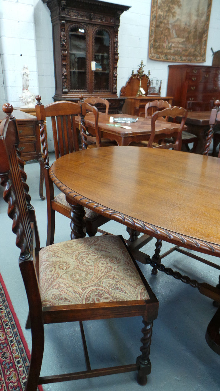 Beautiful Antique Jacobean Oak Dining Table And Chairs | Antique & Vintage | Moonee Ponds Antiques | Australia Wide Delivery