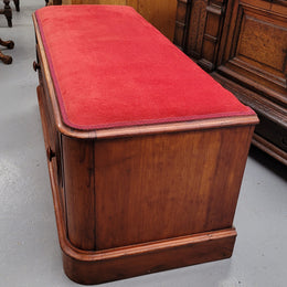 Victorian Cedar blanket box seat with lovely upholstery. This beautiful seat could be used in a bedroom in front of a bed or a hallway to store shoes and sit on when putting them on. It is in good original condition, please view photos as they help form part of the description.