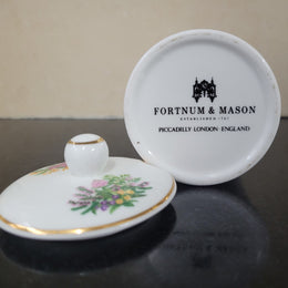 Fortnum & Mason Piccadilly London England floral decorated covered honey/jam pot. It is in good original condition with no chips or cracks, please view photos as they help form part of the description.