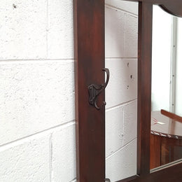 Simple Hallstand