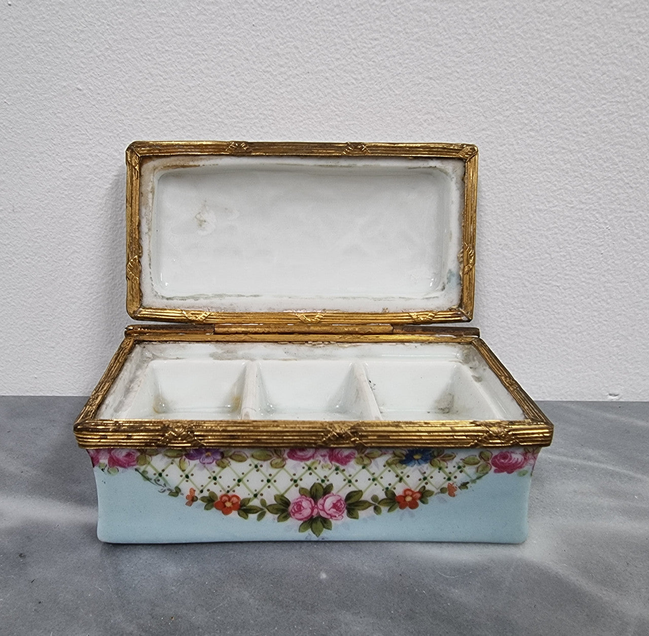Beautiful Rare Antique German Porcelain Limoges Style Stamp Box