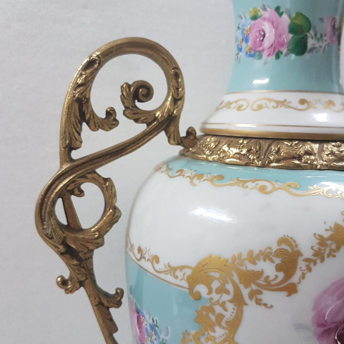 French White and Turquoise Ace Decor De Paris Porcelain Vase