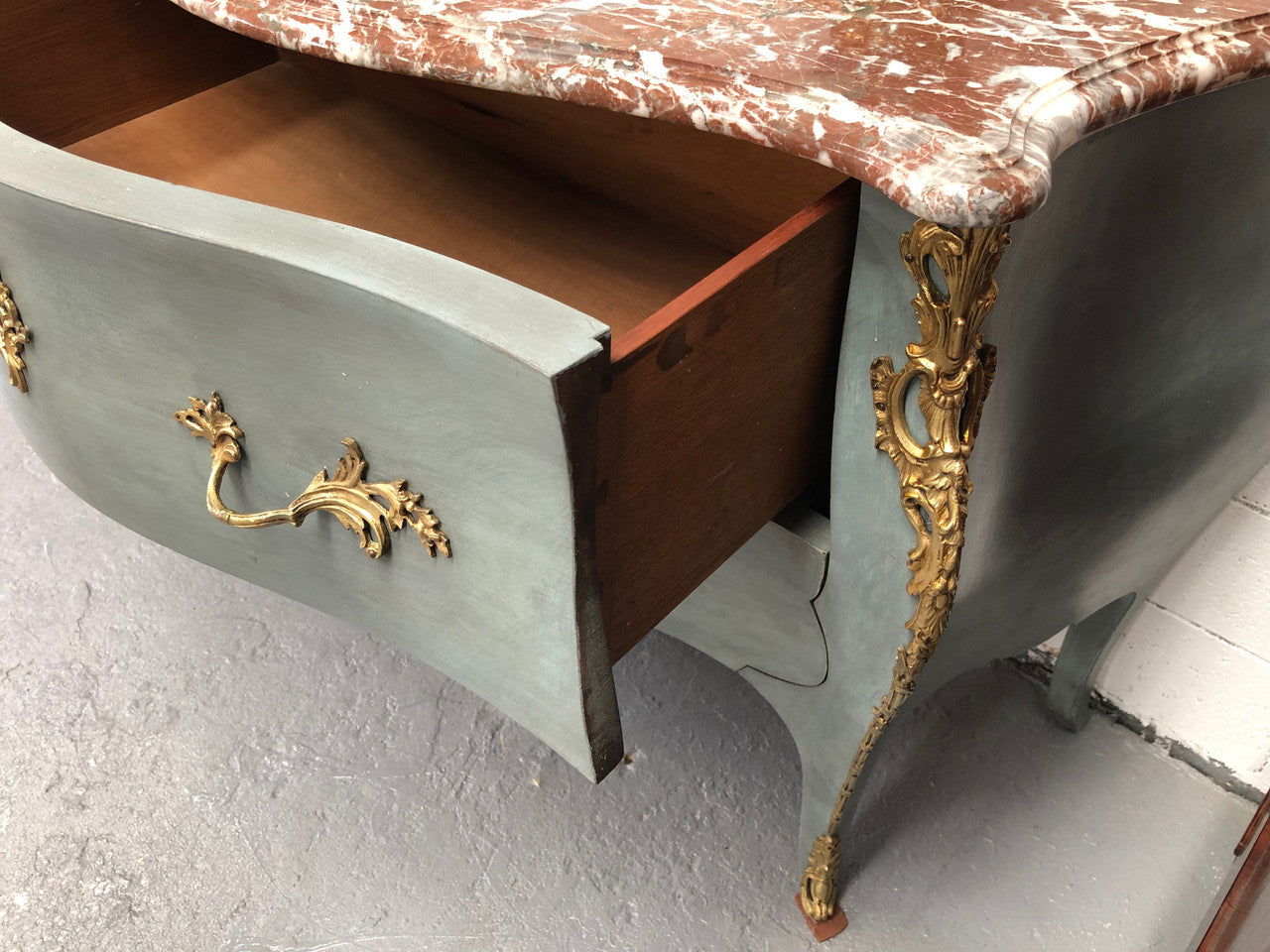 Stunning Antique 19th Century Commode