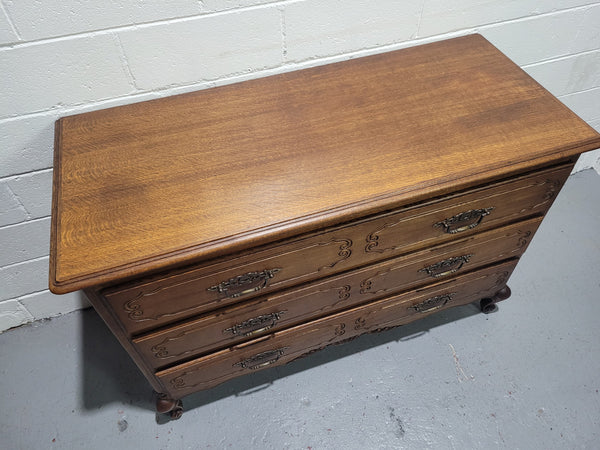 Louis XV style French Oak chest of three drawers that has been sourced from France. It is in good original condition and has been detailed.
