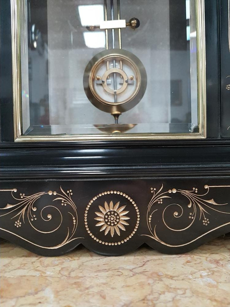 Victorian Mantle Case Clock