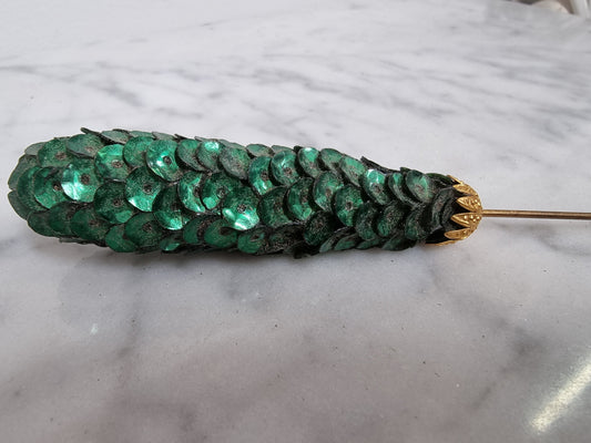 Art Deco Green Hat Pin
