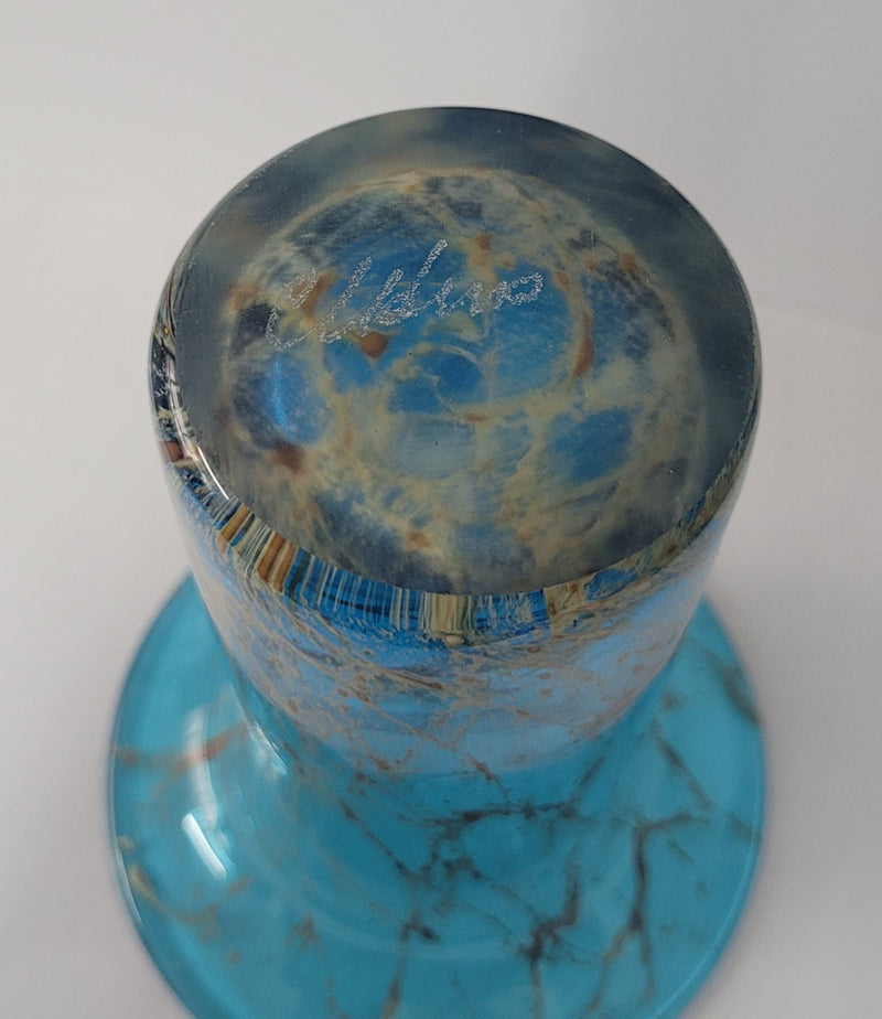 Stunning signed "Mdina" Maltese art glass vase. Beauitufl colours and in good original condition with no chips or cracks. Please view photos as they help form part of the description.