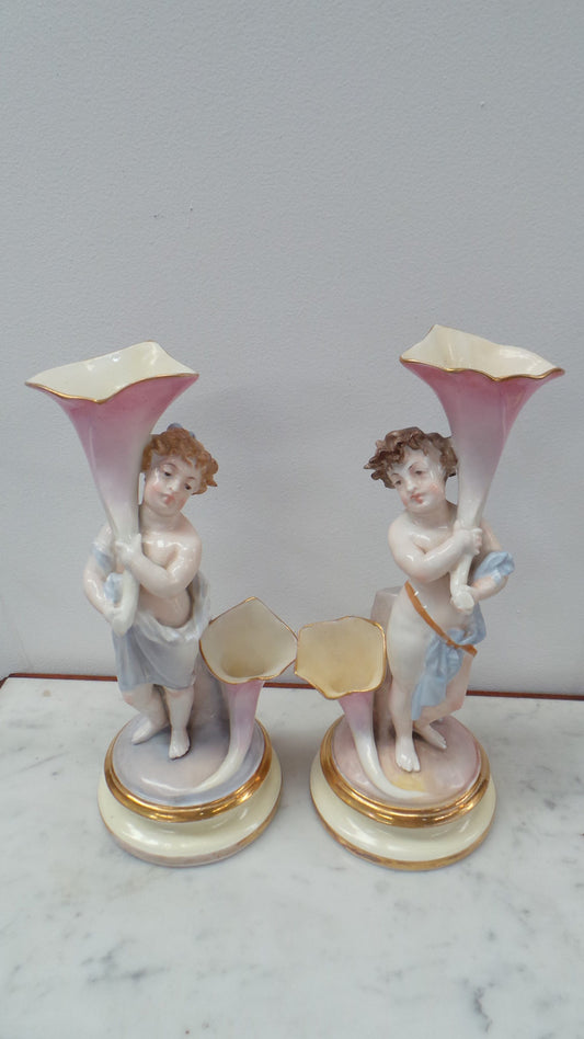 Beautiful Pair of Victorian Figurine Bud Vases