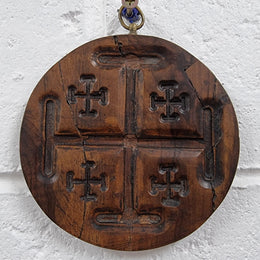 Antique hand carved Russian wooden icon dated on the back 1916. It also has a hook so it can be hung. In good original condition, please view photos as they help form part of the description.