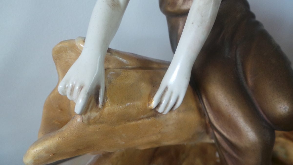 Amphora Lady Bowl | Antique & Vintage | Moonee Ponds Antiques | Australia Wide Delivery