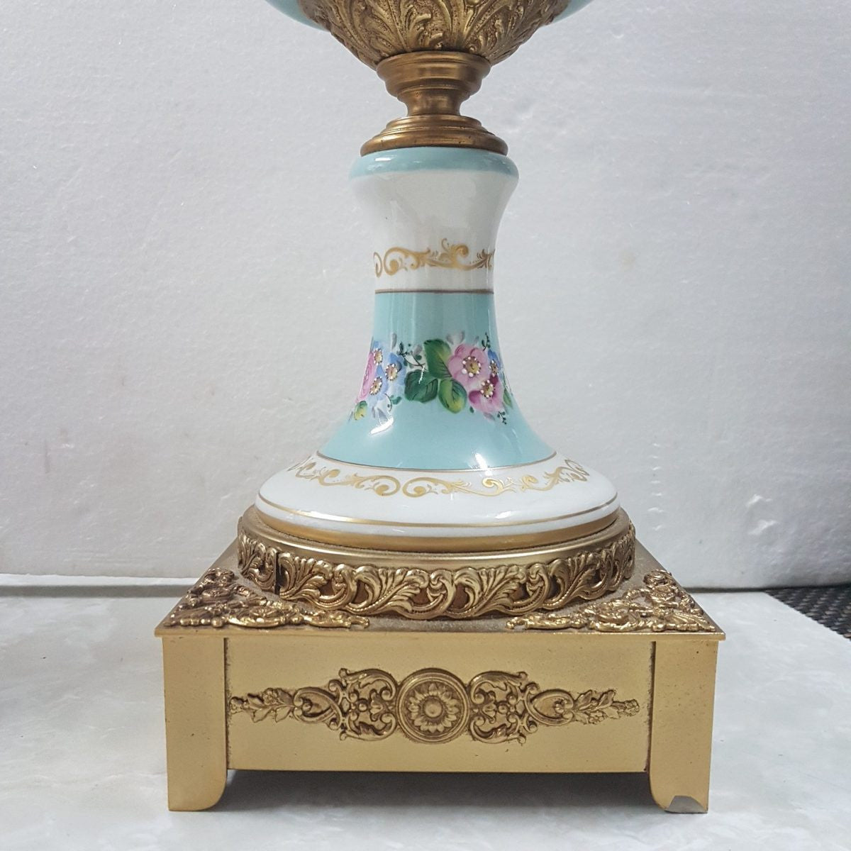 French White and Turquoise Ace Decor De Paris Porcelain Vase