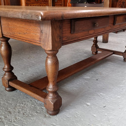 Fabulous Rustic French Oak coffee table with two drawers. It is in good original detailed condition.