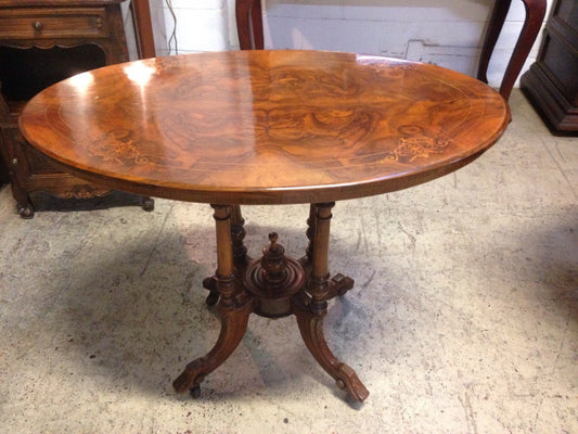 Victorian Inlaid Burr Walnut Oval Table