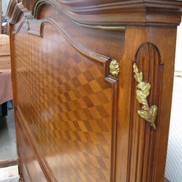 French Walnut Queen Size Bed