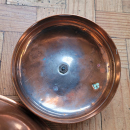 Vintage French copper kettle . They have been sourced from France and is in good original detailed condition.