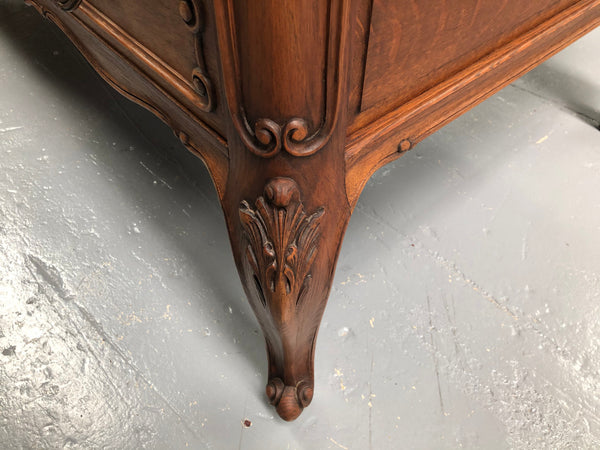 French Oak Louis XV style full partners desk with both sides having five functional drawers. In very good original detailed condition.