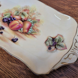 Lovely Aynsley orchard gold serving tray, in good orginal condition. Please view photos as it forms part of the description.