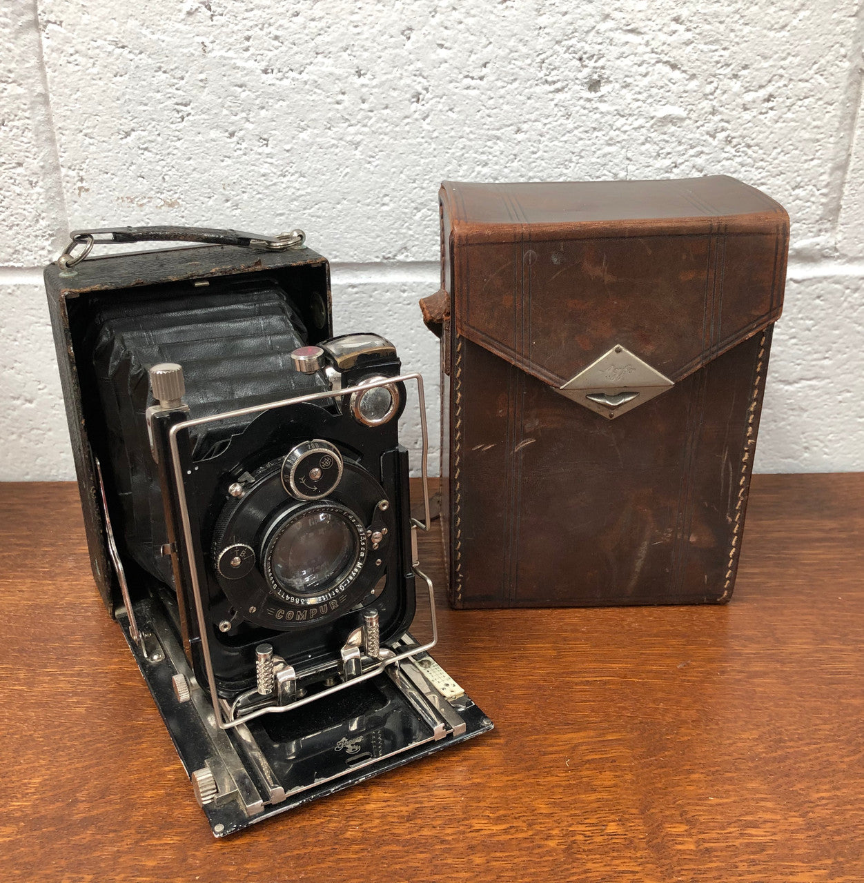 "Ihagee" Folding Double Extension Plate Camera In Original Box | Antique & Vintage | Moonee Ponds Antiques | Australia Wide Delivery