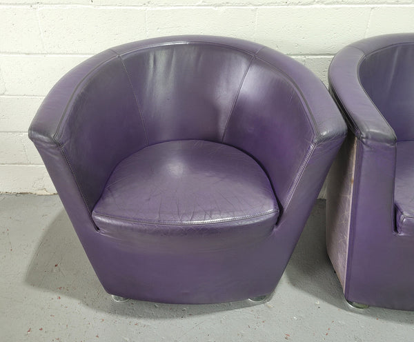 Pair of vintage Parentesi armchairs designed by Pietro Arosio for Tacchini with original leather upholstery and in good original detailed condition.